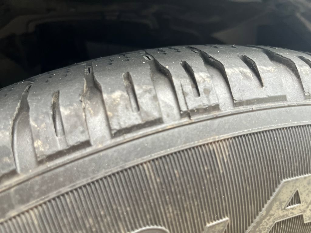 Certified 2024 Nissan Titan SV w/ SV Bronze Edition Package image 28