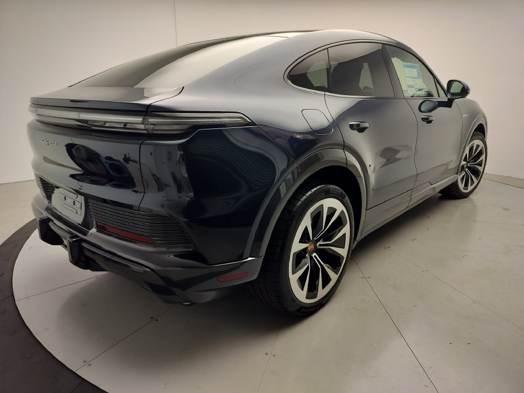 New 2026 Porsche Cayenne Electric Coupe AWD/4WD image 25