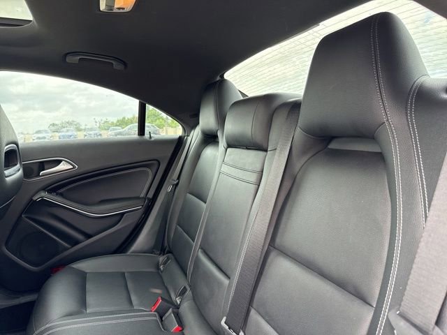 Used 2018 Mercedes-Benz CLA 250 image 11