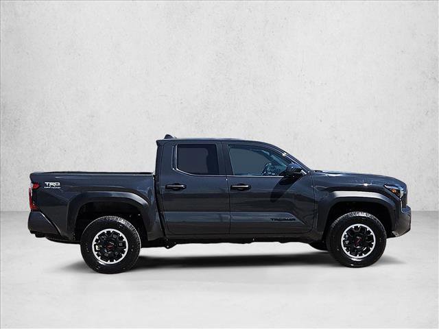 Used 2024 Toyota Tacoma TRD Off-Road image 5