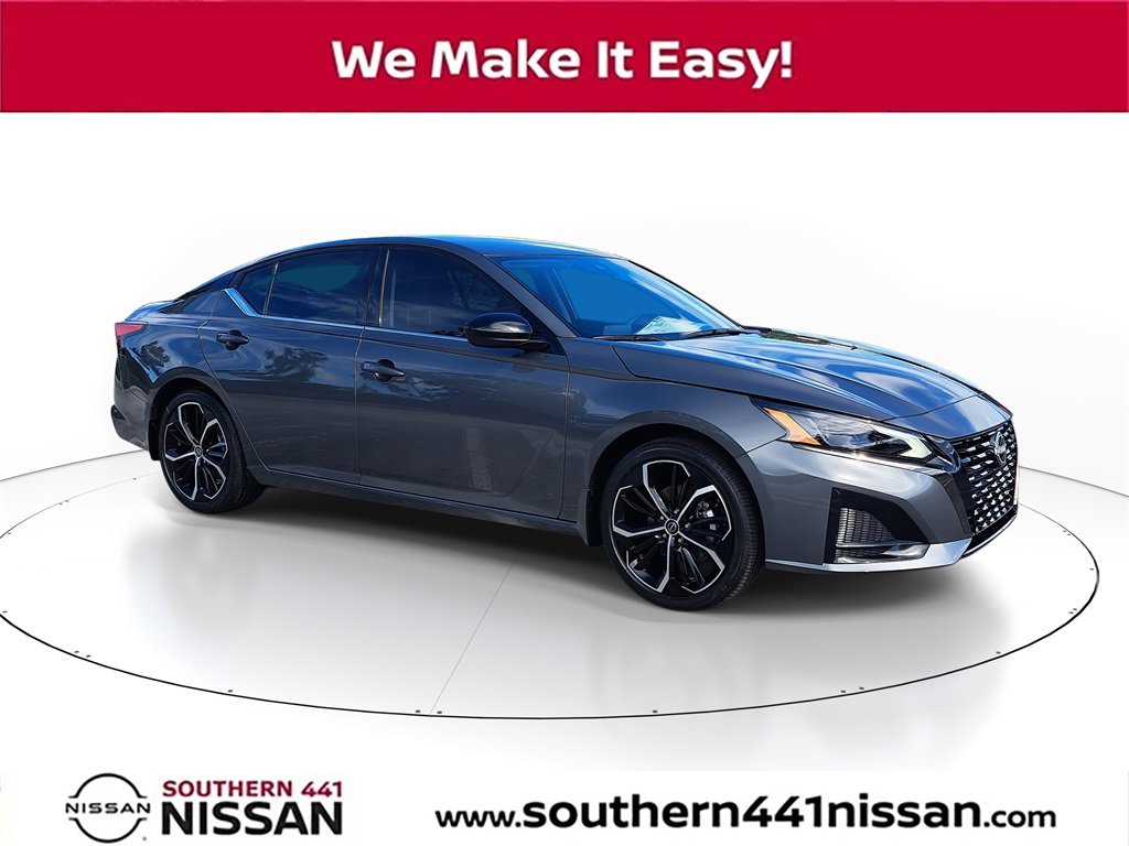 New 2025 Nissan Altima 2.5 SR