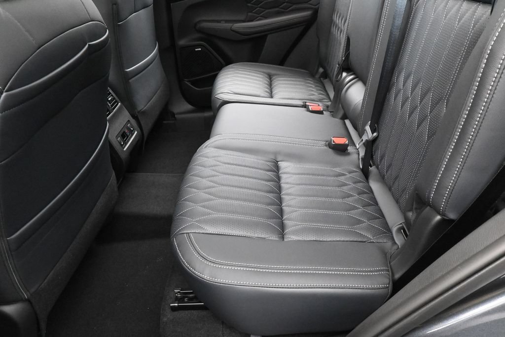 New 2026 Mitsubishi Outlander SEL FWD image 35
