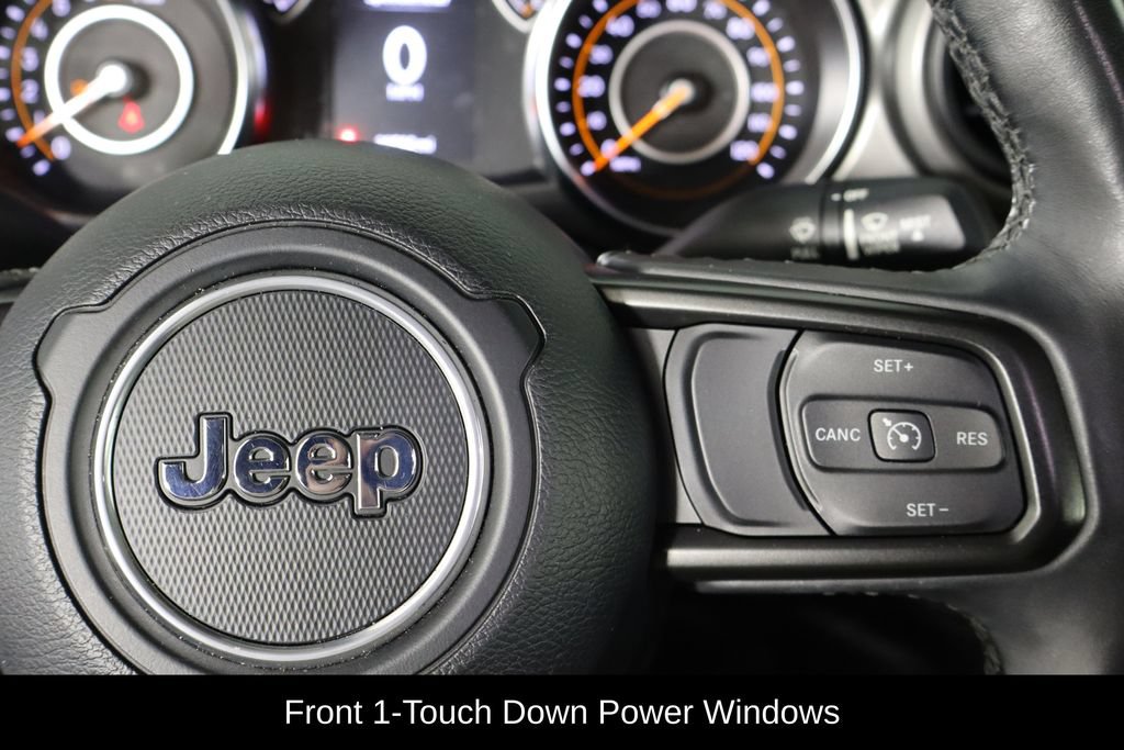 Used 2022 Jeep Gladiator Sport AWD/4WD image 10