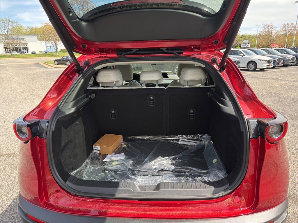 Used 2025 MAZDA CX-30 2.5 Turbo w/ Premium Plus Pkg image 10