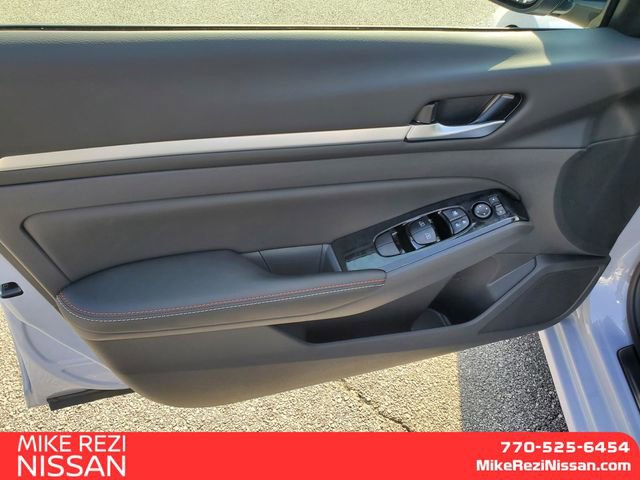 New 2025 Nissan Altima 2.5 SR w/ SR Premium Package image 11