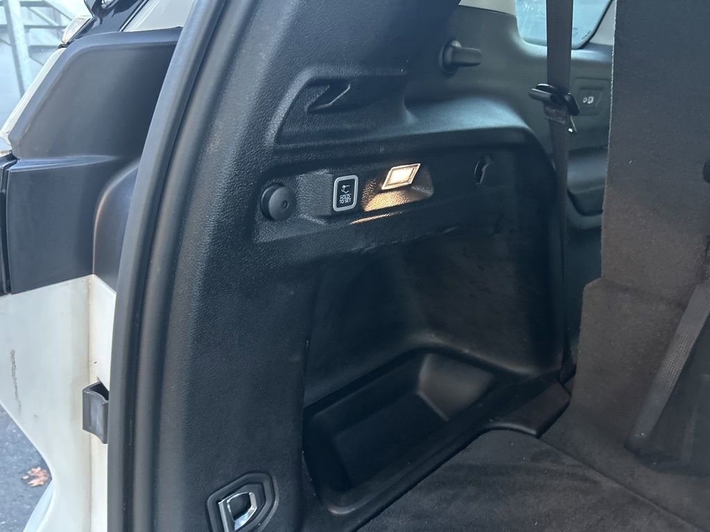 Used 2022 Jeep Grand Cherokee L Laredo w/ Luxury Tech Group I image 37