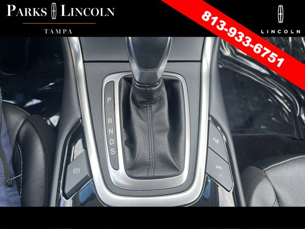 Used 2015 Ford Edge Titanium w/ Equipment Group 302A FWD image 26