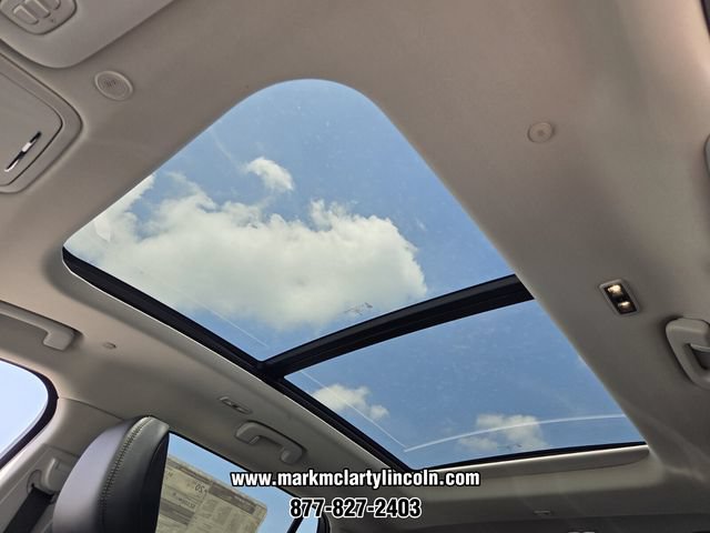 New 2026 Lincoln Aviator Reserve AWD/4WD image 16