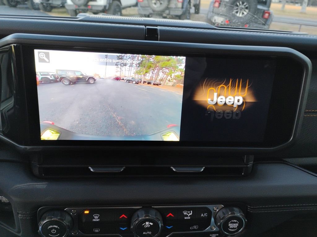 New 2026 Jeep Gladiator Mojave AWD/4WD image 33