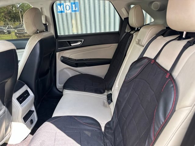 Used 2016 Ford Edge Titanium FWD image 14