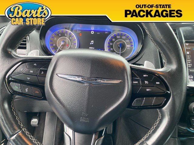 Used 2018 Chrysler 300 S image 28
