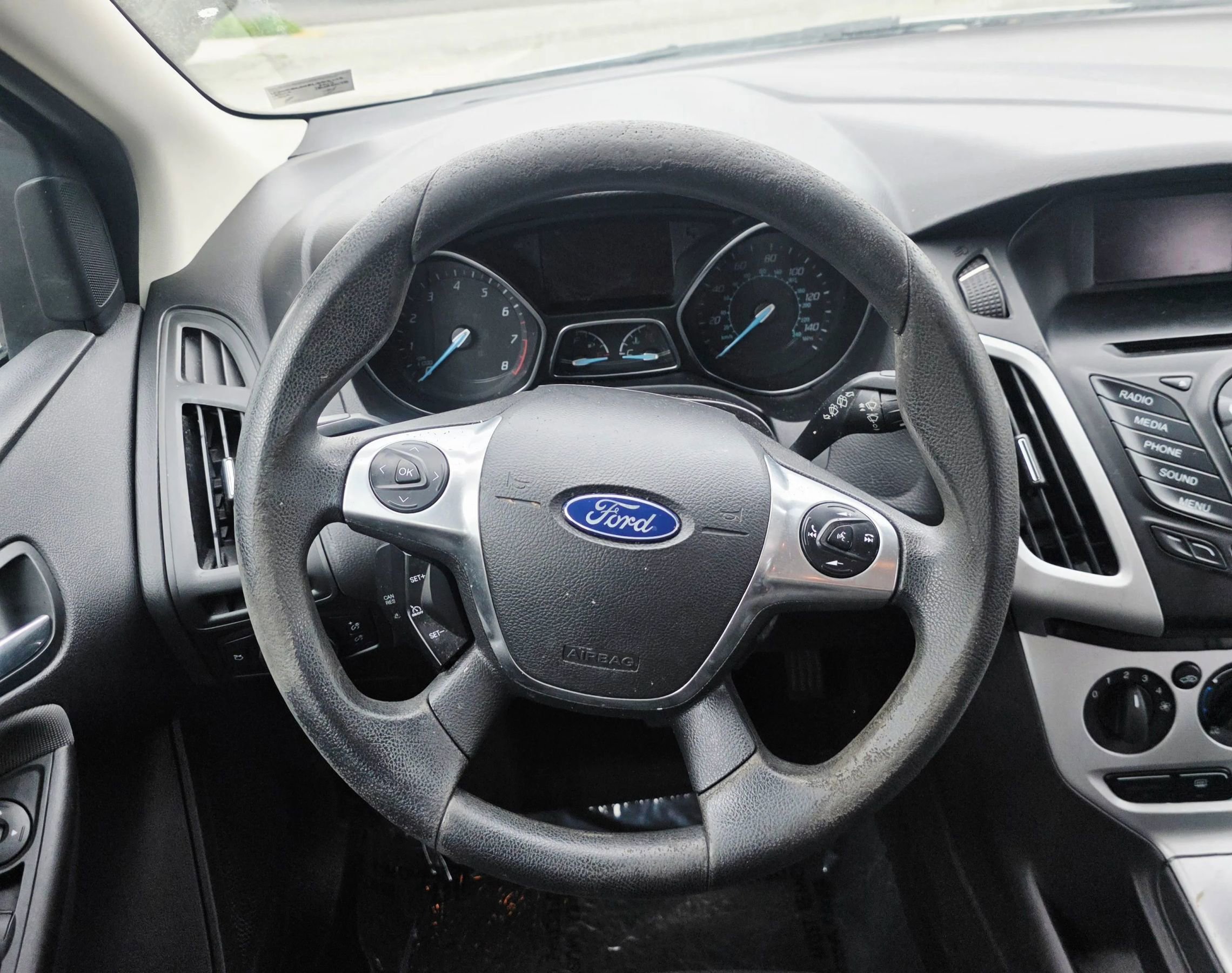 Used 2014 Ford Focus SE FWD image 20