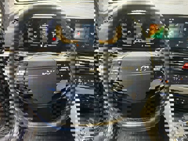 Used 2026 Kia Sportage EX image 31