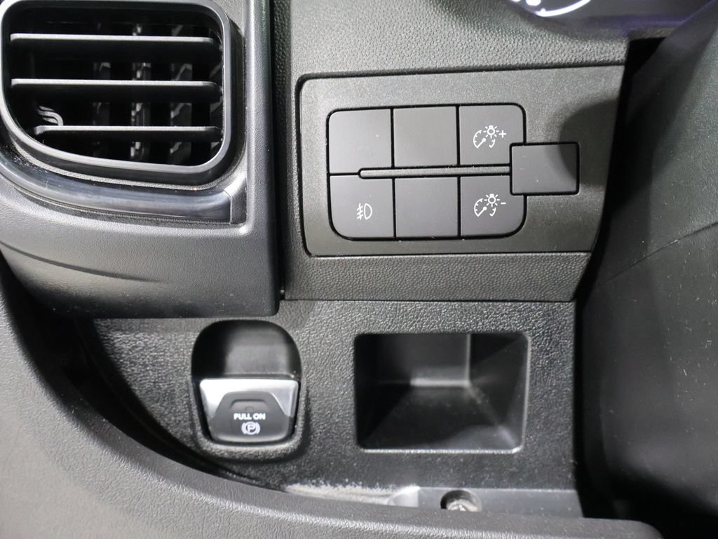 Used 2025 RAM ProMaster 2500 w/ U-Haul Equipment Group FWD image 23