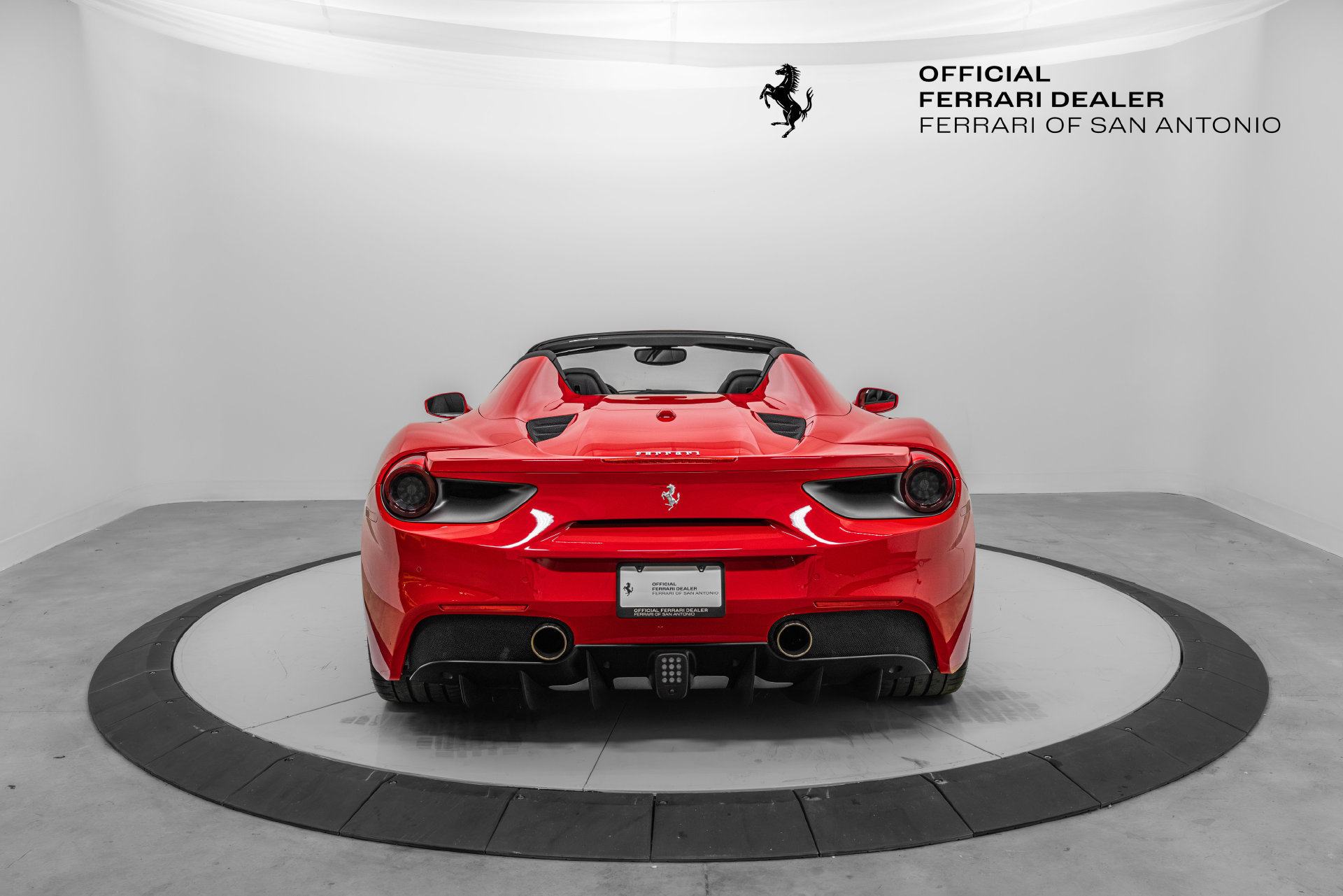 Certified 2018 Ferrari 488 Spider RWD image 11