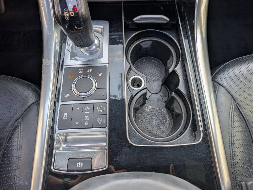 Used 2016 Land Rover Range Rover Sport HSE image 34
