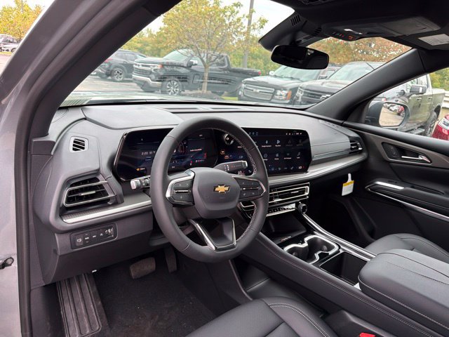 New 2027 Chevrolet Traverse LT AWD/4WD image 13