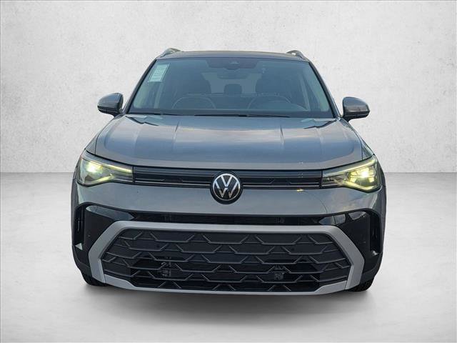 New 2026 Volkswagen Taos SE image 6