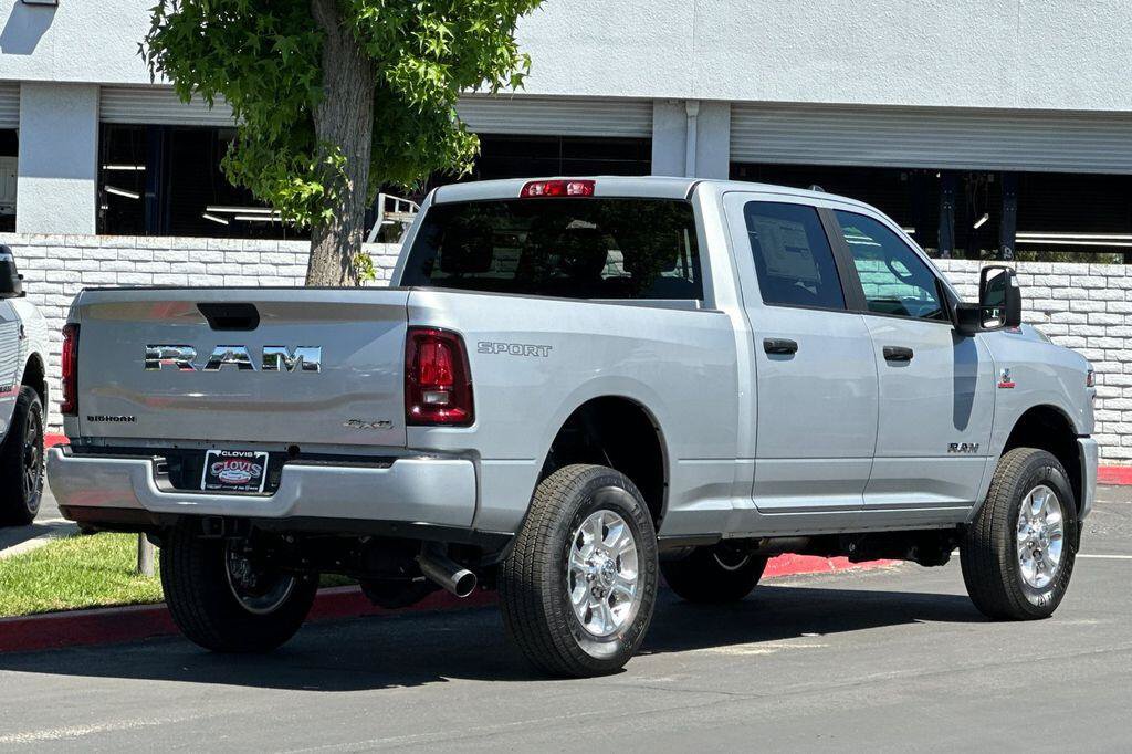New 2026 RAM 2500 Big Horn AWD/4WD image 4