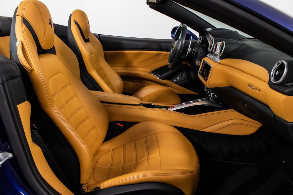 Certified 2017 Ferrari California T image 54