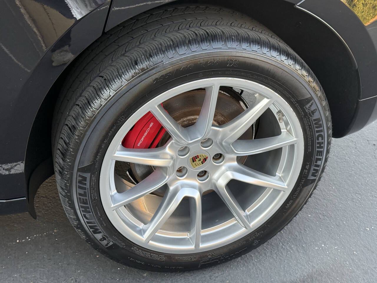 Used 2015 Porsche Macan Turbo AWD/4WD image 10