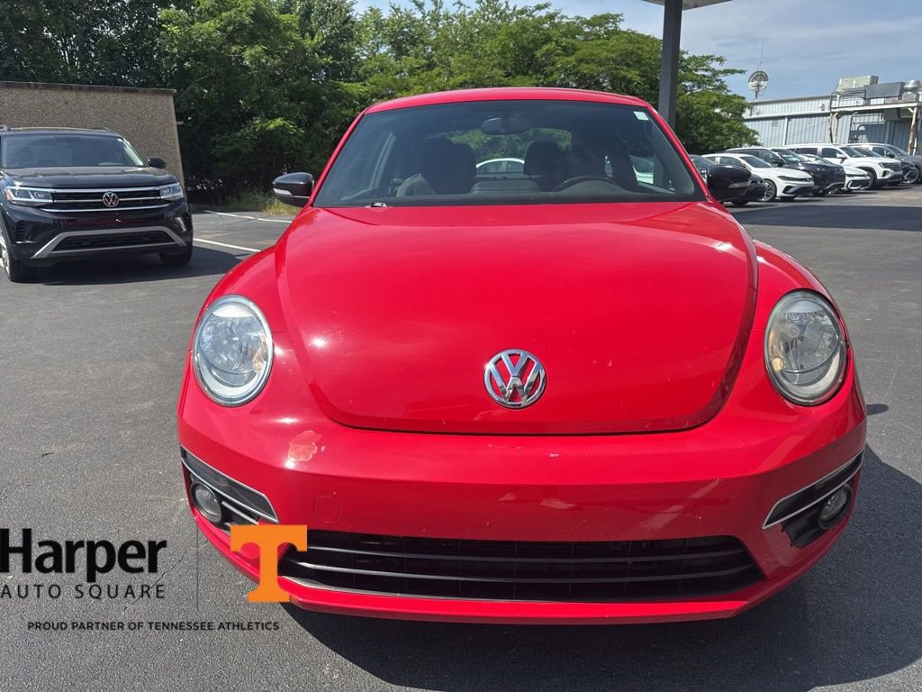 Used 2014 Volkswagen Beetle R-Line FWD image 8