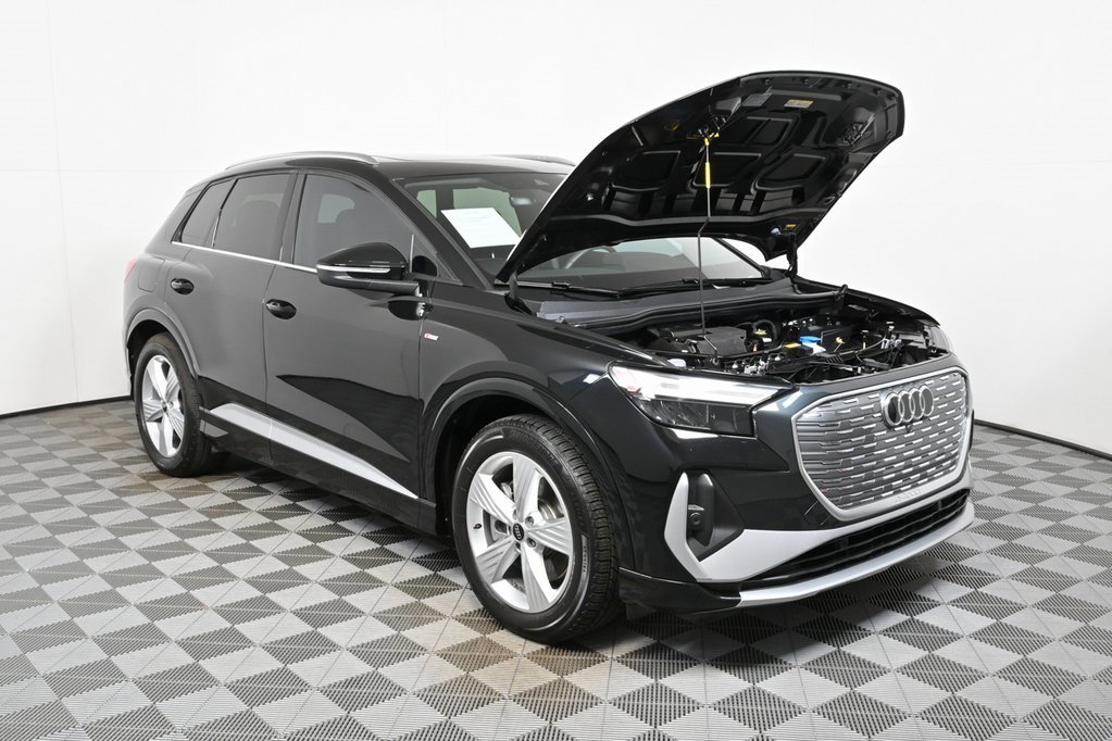 Used 2024 Audi Q4 e-tron Premium image 30