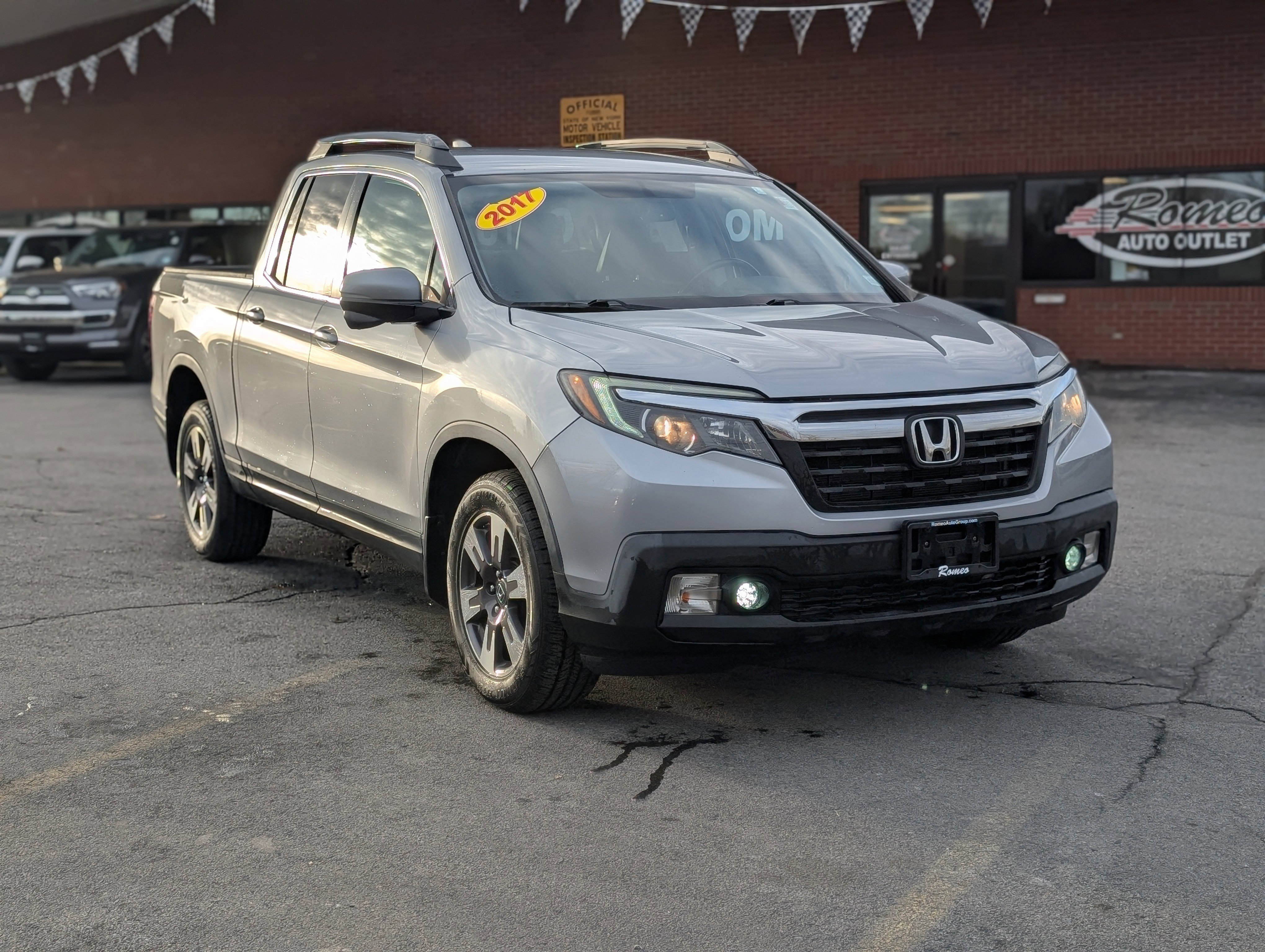 Used 2017 Honda Ridgeline RTL-T image 12