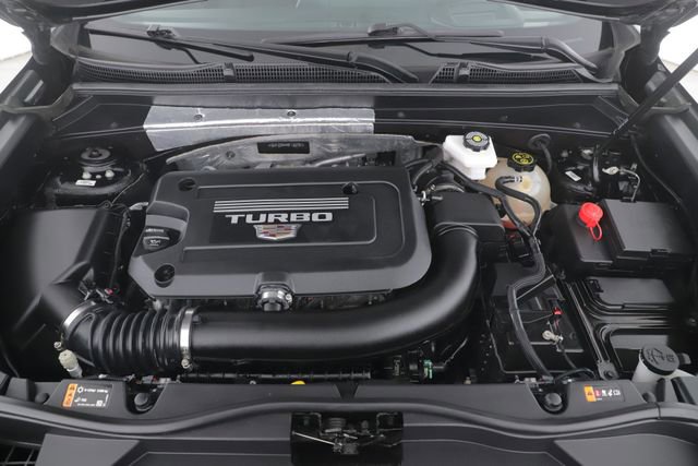 Used 2024 Cadillac XT4 Premium Luxury w/ Technology Package image 15