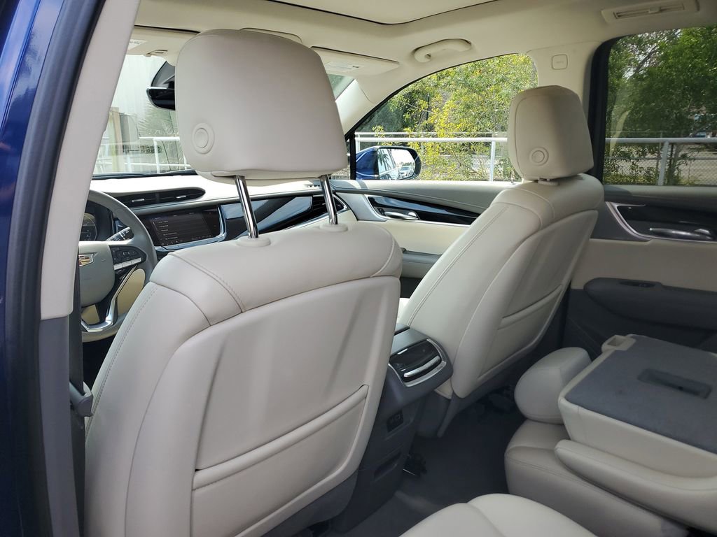 Certified 2024 Cadillac XT6 Premium Luxury w/ Technology Package image 15