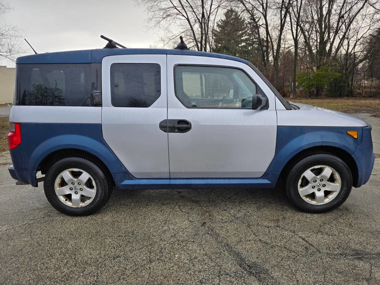 Used 2005 Honda Element EX image 9