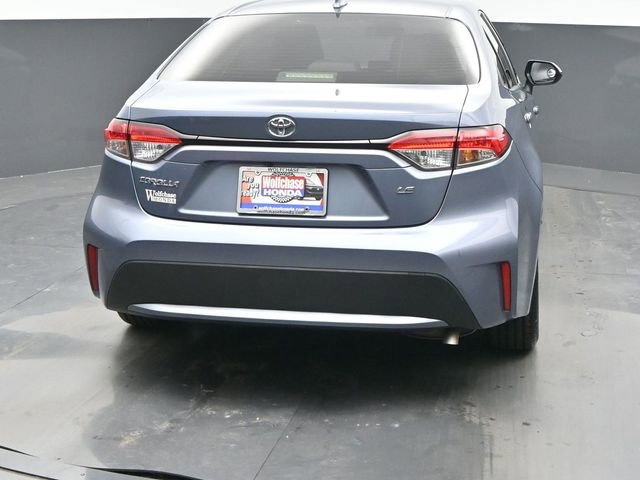 Used 2022 Toyota Corolla LE image 5