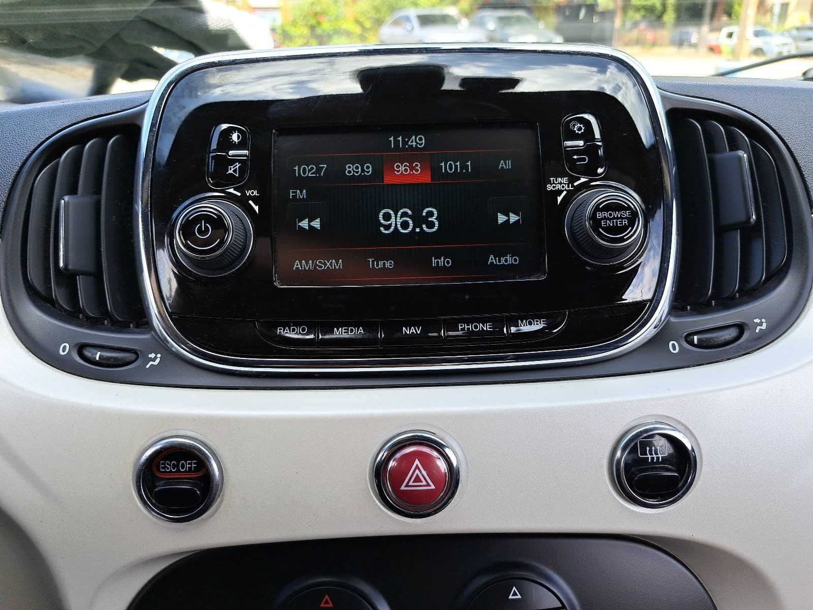 Used 2018 FIAT 500 e w/ Esport Package FWD image 22