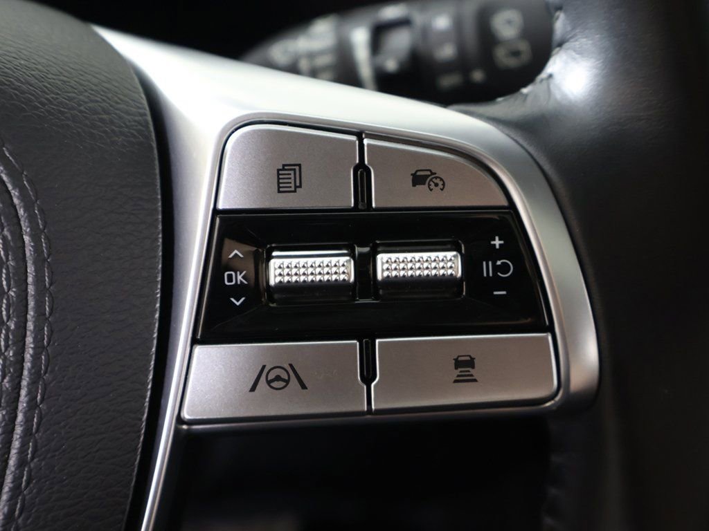 Used 2025 Kia Telluride S image 45