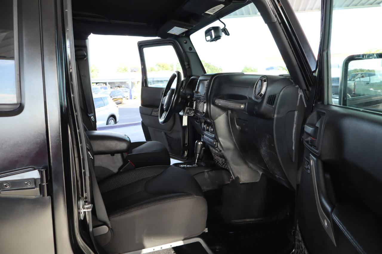 Used 2016 Jeep Wrangler Unlimited Sport image 33