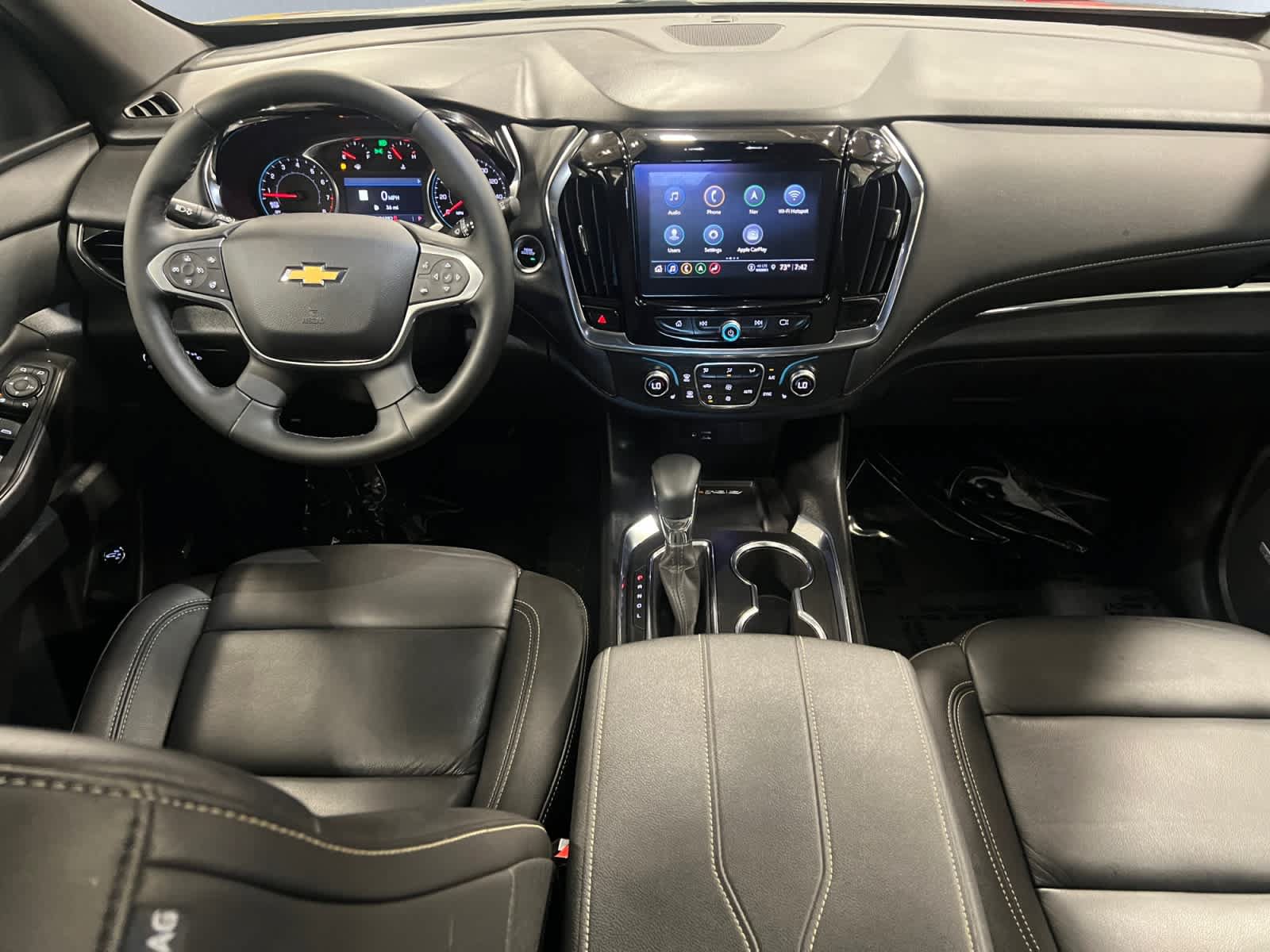 Used 2023 Chevrolet Traverse LT w/ LT Premium Package AWD/4WD image 10