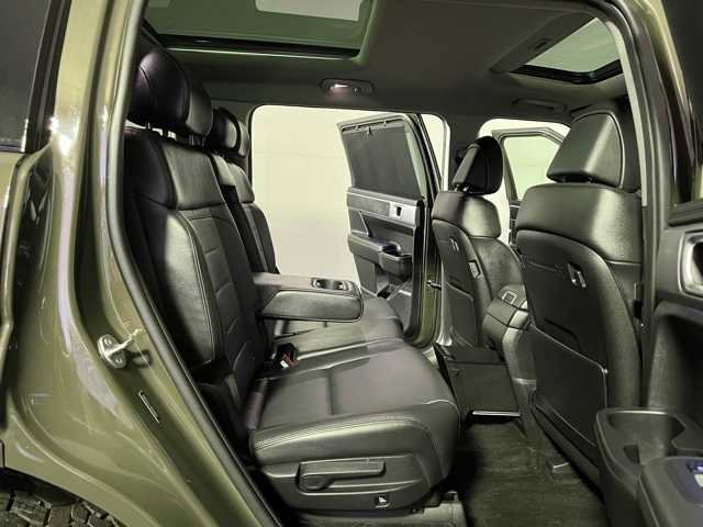 Used 2024 Hyundai Santa Fe Limited image 28