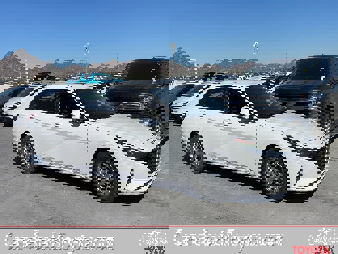 Used 2023 Hyundai Elantra SE image 1