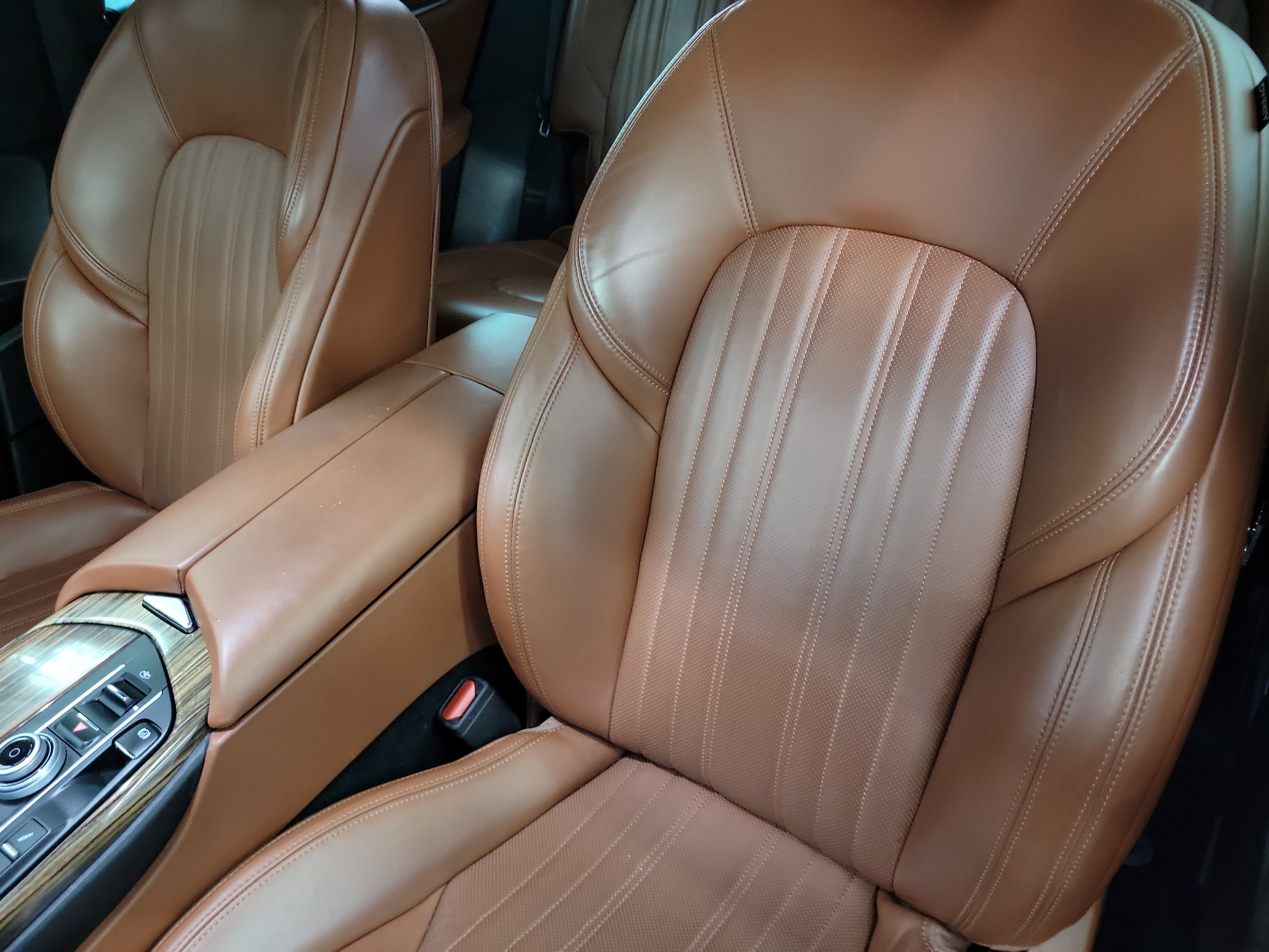 Used 2019 Maserati Levante GranLusso image 11