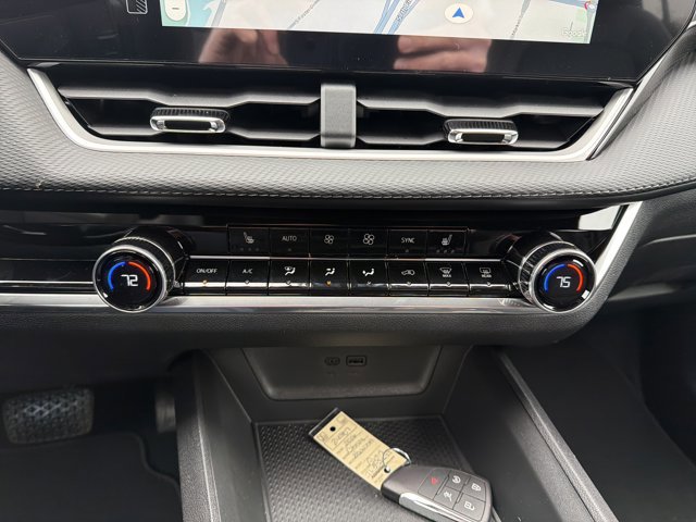 New 2026 Chevrolet Equinox LT w/ Convenience Package II image 18