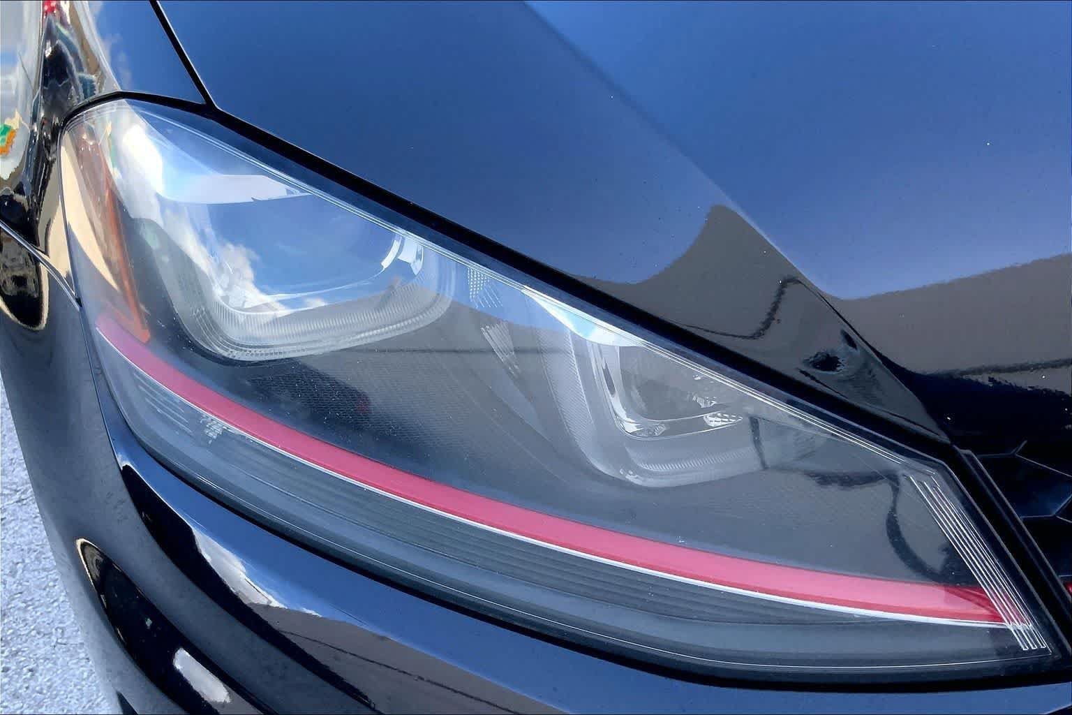 Used 2016 Volkswagen GTI S FWD image 31