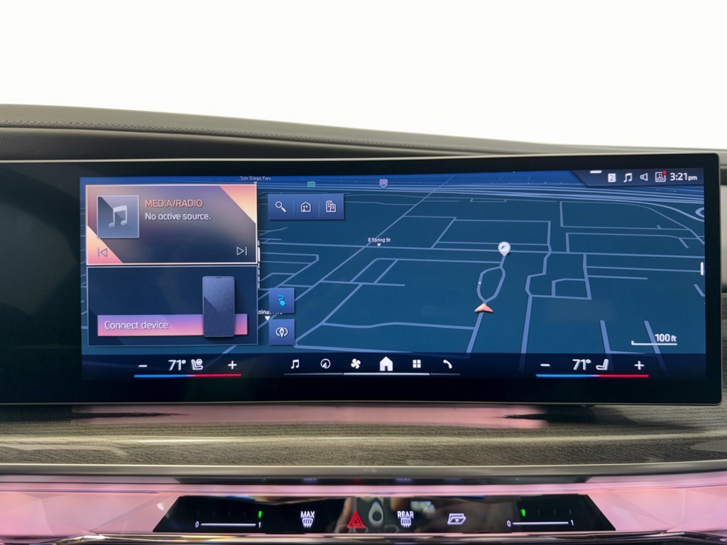 Certified 2024 BMW i7 eDrive50 w/ M Sport Package RWD image 23