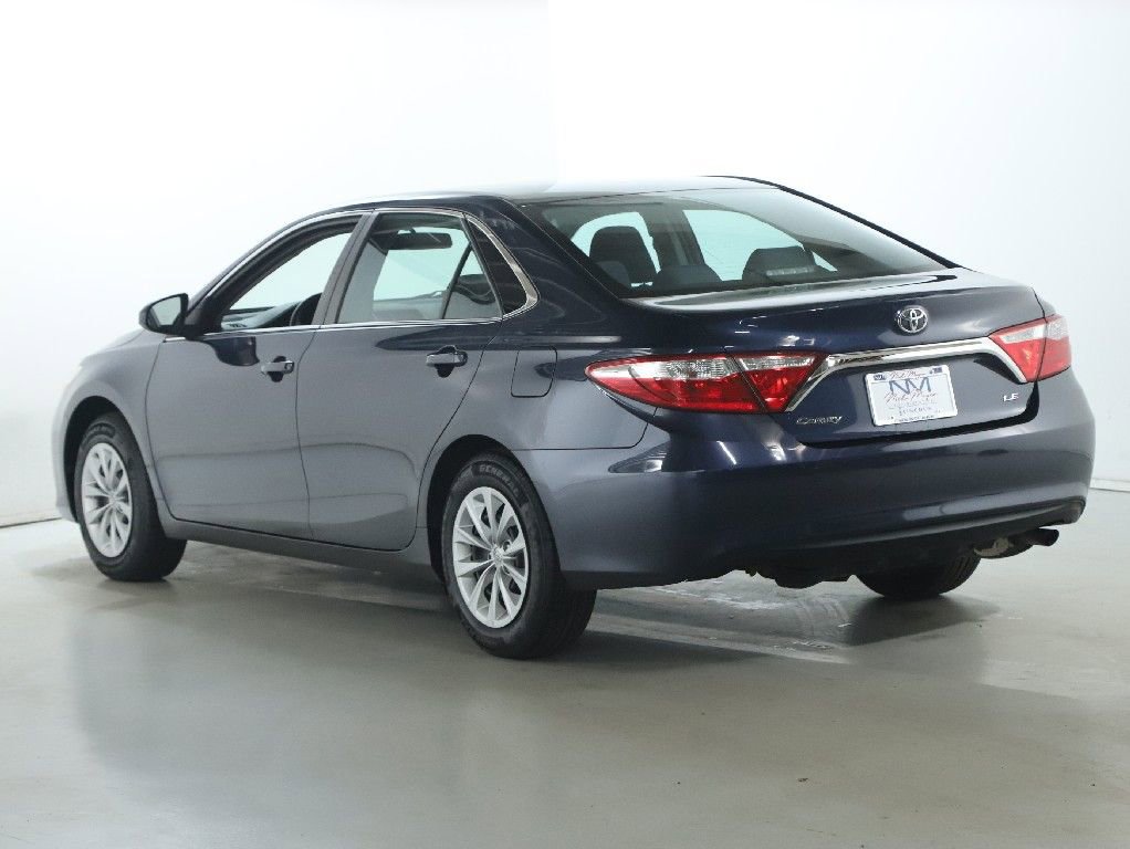 Used 2017 Toyota Camry XLE image 39