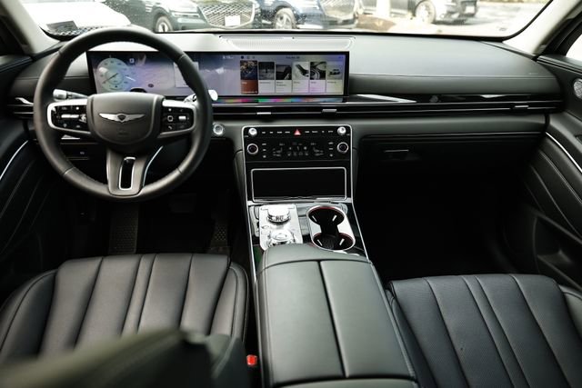 Certified 2025 Genesis GV80 2.5T Standard AWD/4WD image 26