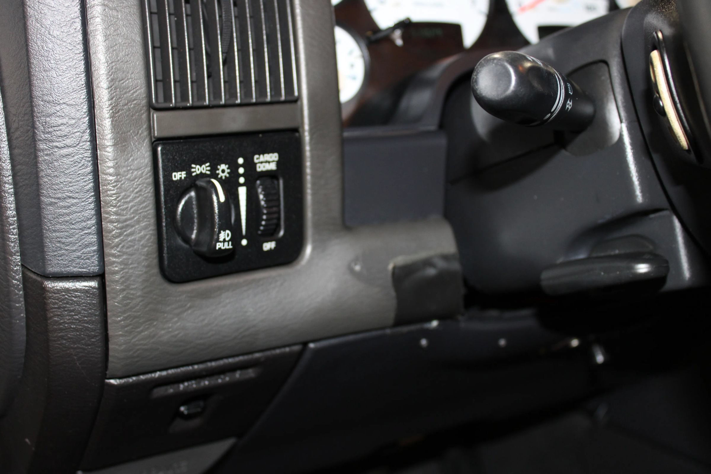 Used 2005 Dodge Ram 2500 Truck SLT RWD image 20