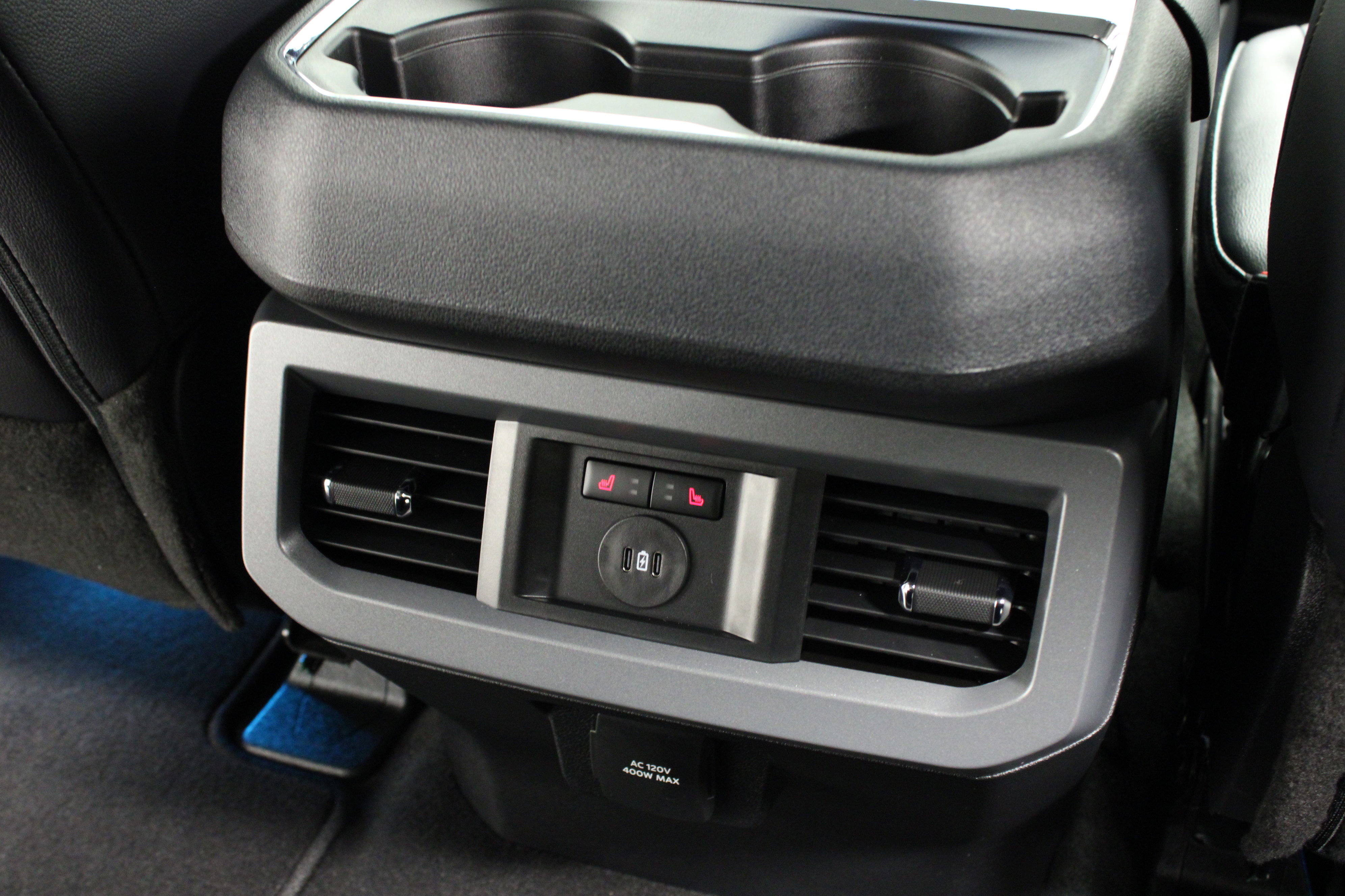 Used 2025 Ford F250 Lariat image 18