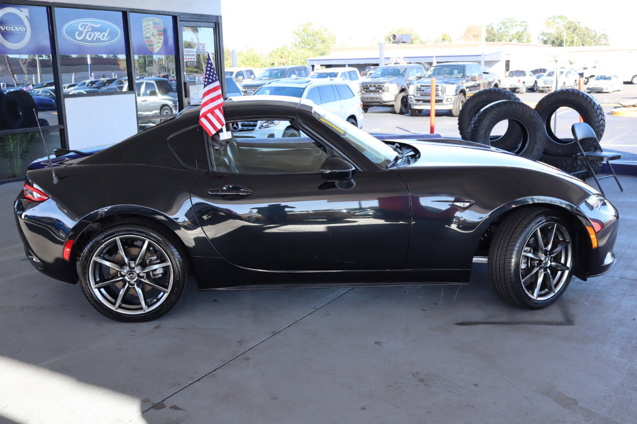 Used 2017 MAZDA MX-5 Miata RF Grand Touring image 4