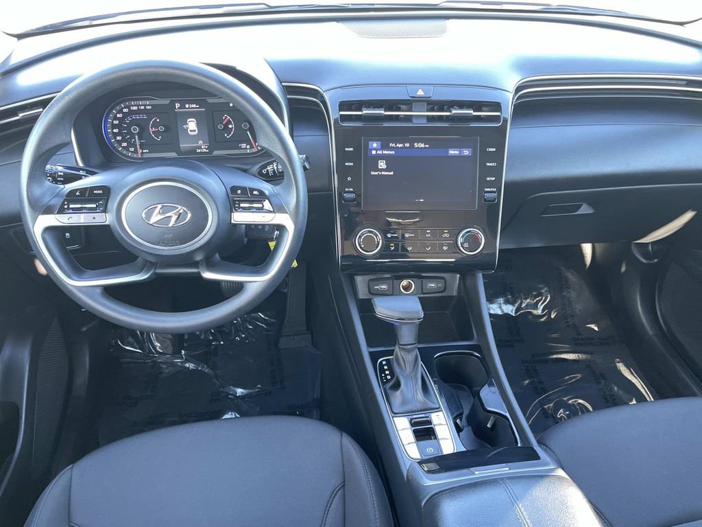 Certified 2024 Hyundai Tucson SE image 19