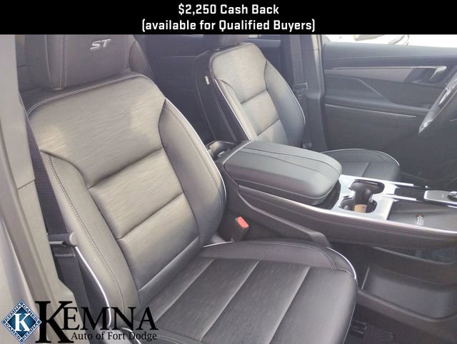 New 2026 Buick Enclave Sport Touring w/ LPO, Floor Liner Package image 29