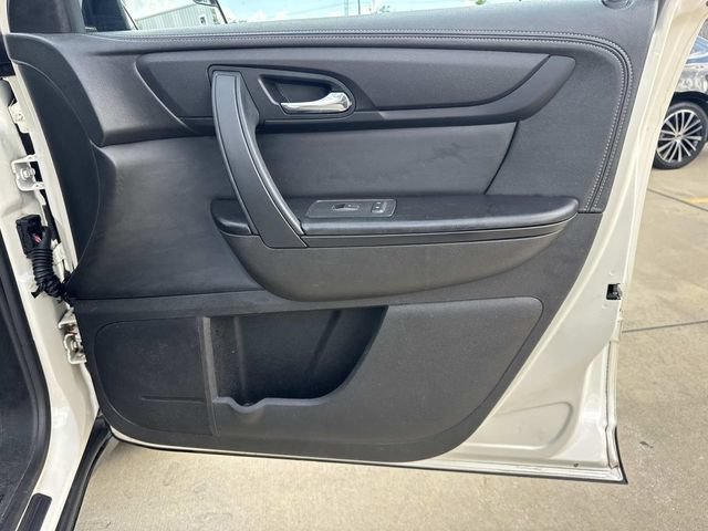 Used 2014 GMC Acadia SLE FWD image 13